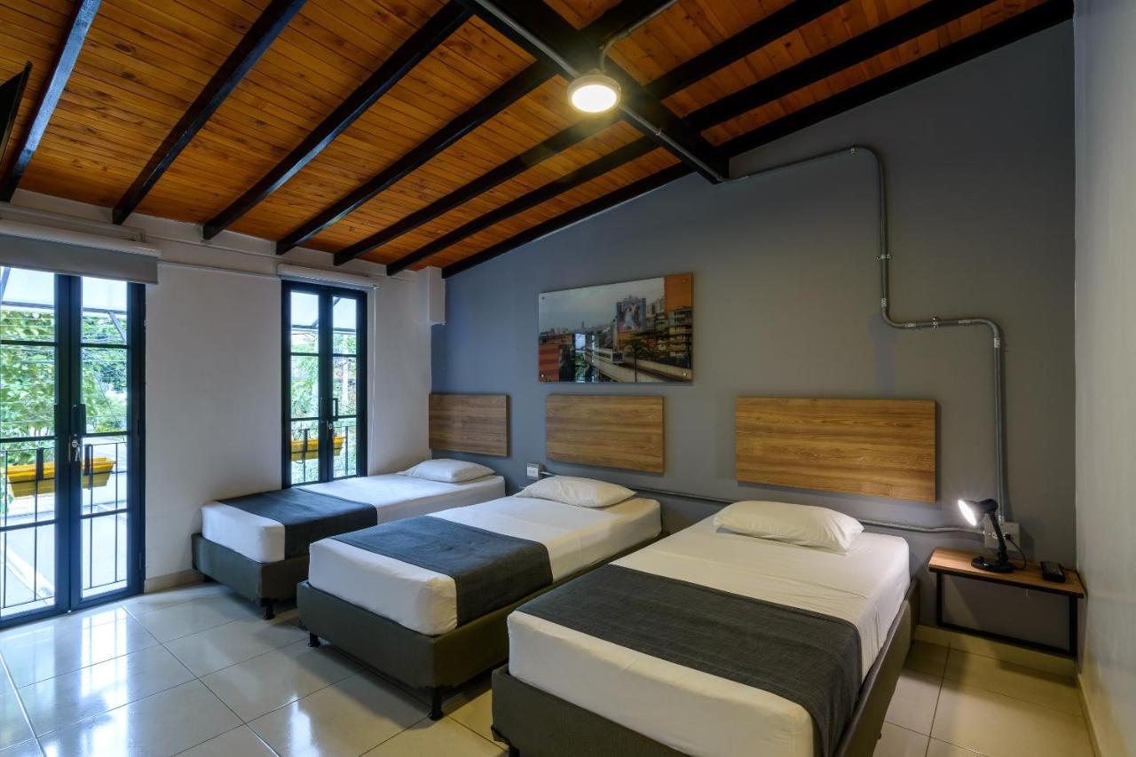 Med La Palma Hotel Medellin Exterior photo